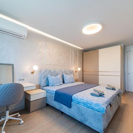 Sky Symphony Apartment Варна Екстериор снимка
