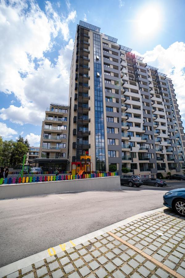 Sky Symphony Apartment Варна Екстериор снимка