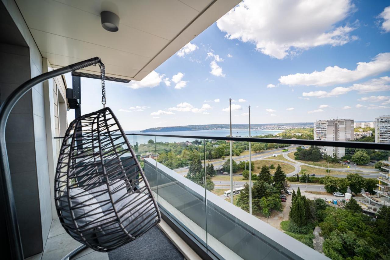 Sky Symphony Apartment Варна Екстериор снимка