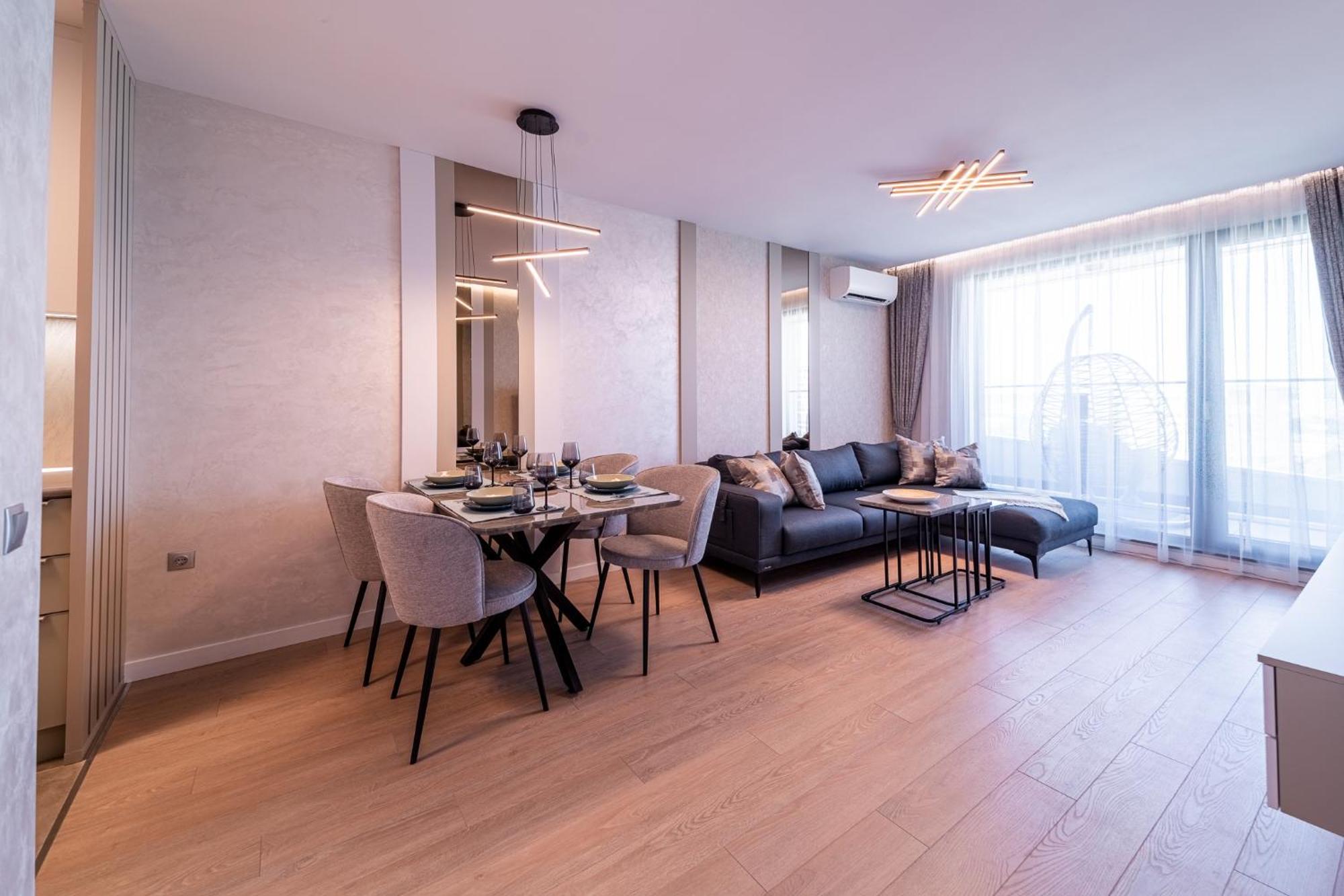 Sky Symphony Apartment Варна Екстериор снимка