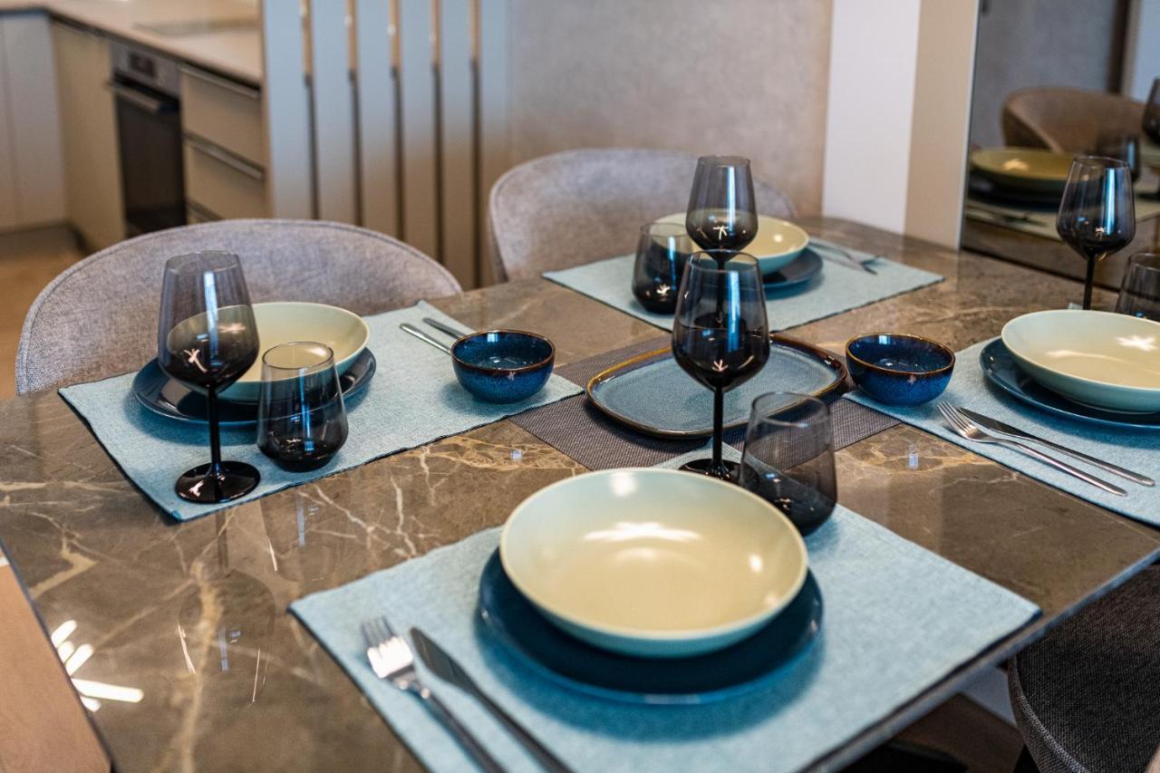 Sky Symphony Apartment Варна Екстериор снимка