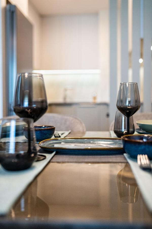 Sky Symphony Apartment Варна Екстериор снимка