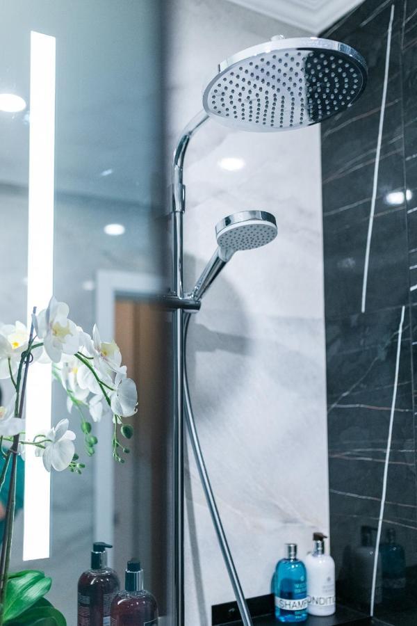 Sky Symphony Apartment Варна Екстериор снимка